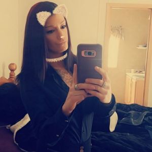 Meet your Posher, Kenzie